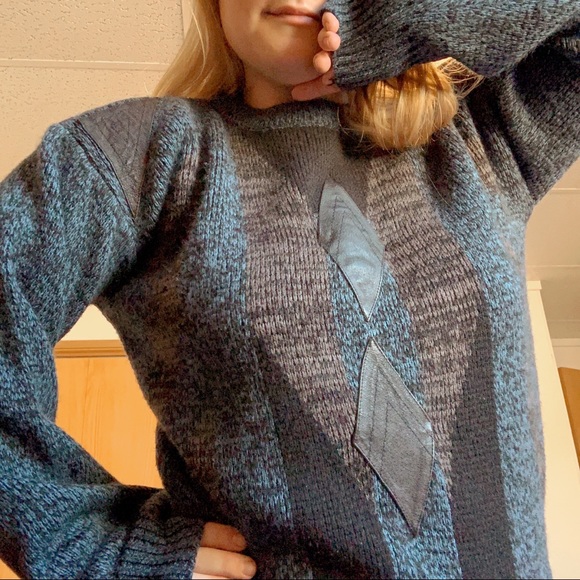 Vintage Sweaters - Cozy Vintage Sweater